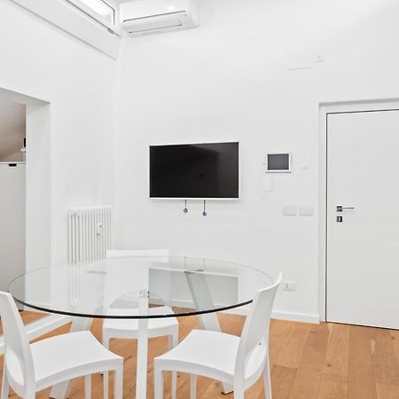 Appartement Via Corfù Cozy Nest à Vérone Extérieur photo